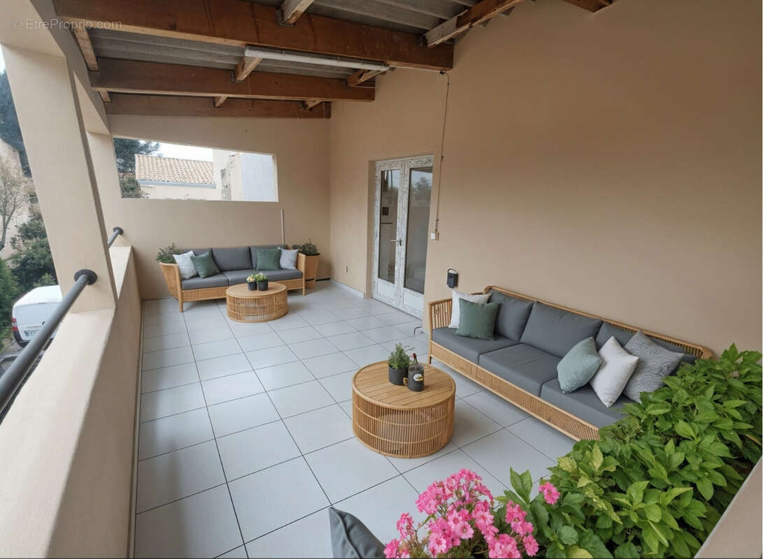 Appartement à PERTUIS