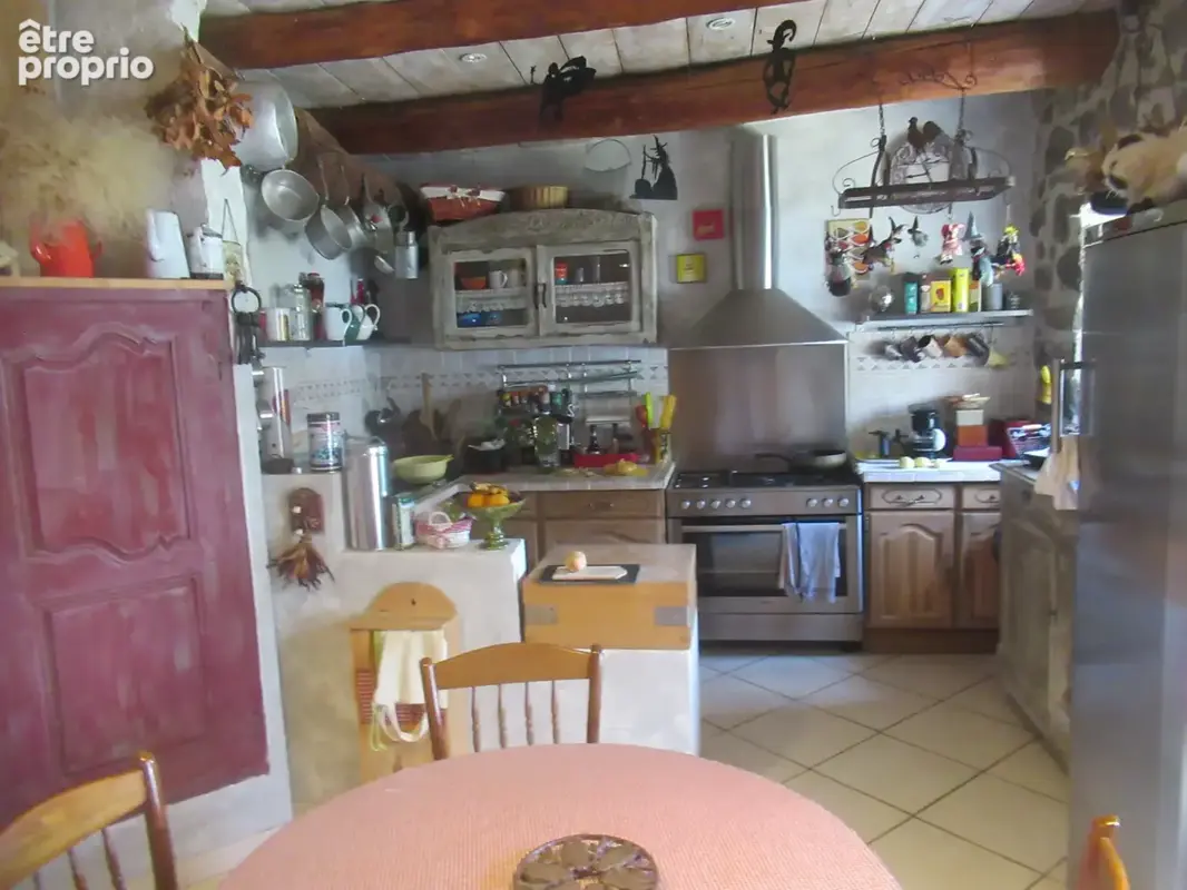 Ancienne ferme rénovée avec terrain attenant - photo 2