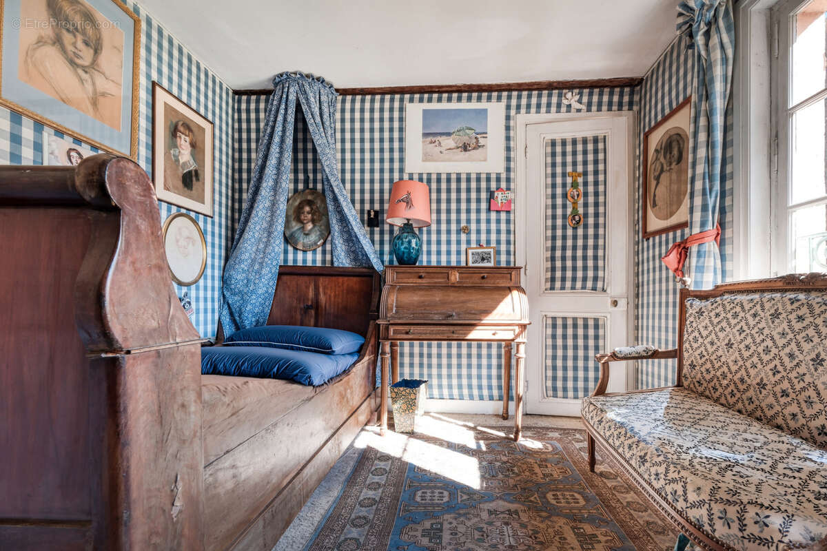 Maison à LIMOURS