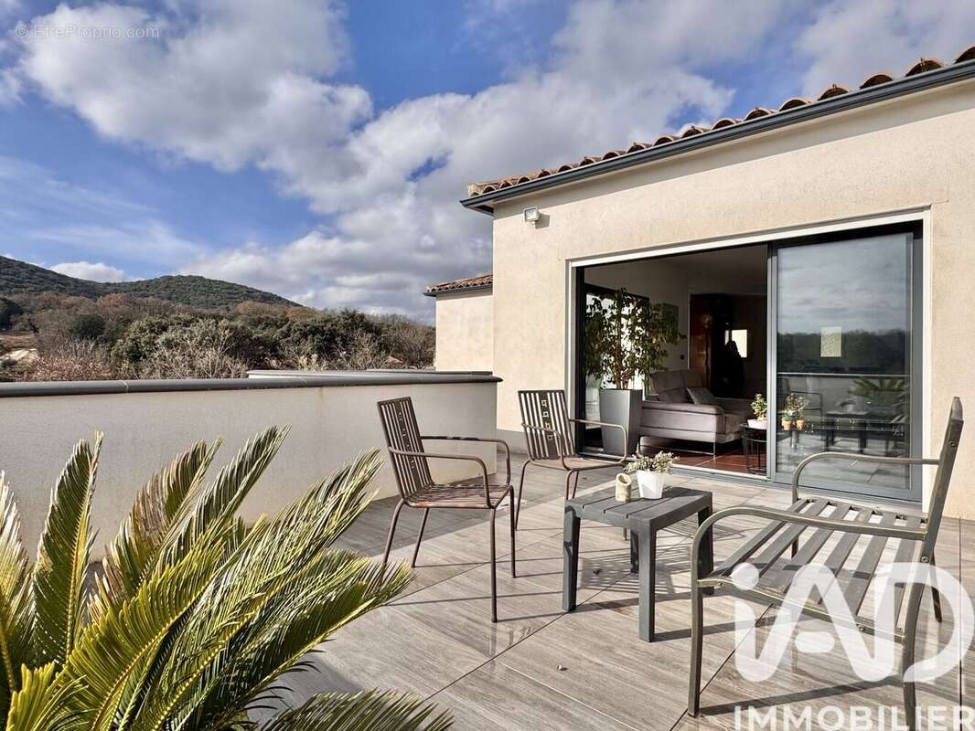 Maison 209 m² à Boucoiran-Et-Nozieres  - photo 8
