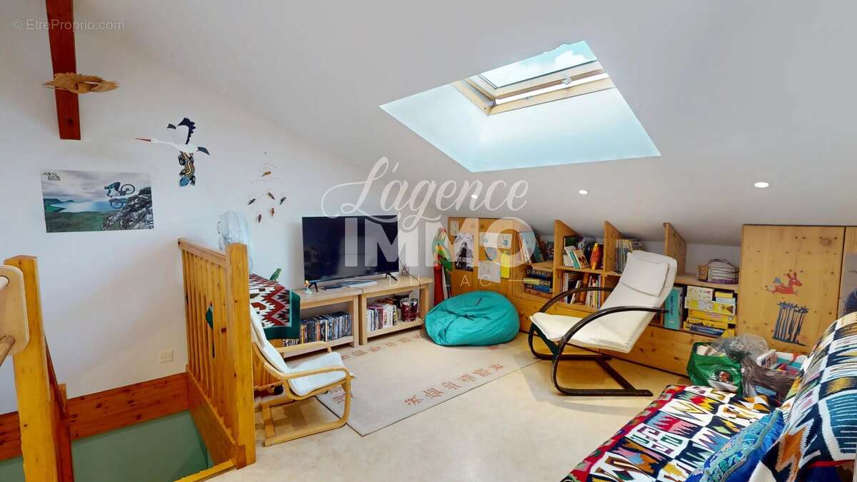 Appartement à SAINT-JORIOZ