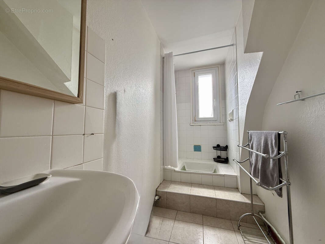 Appartement 42 m² à Lanester  - photo 4
