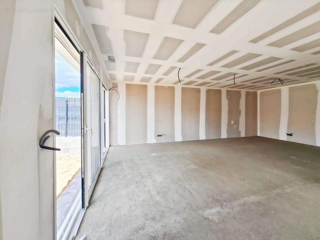 Maison à PIA