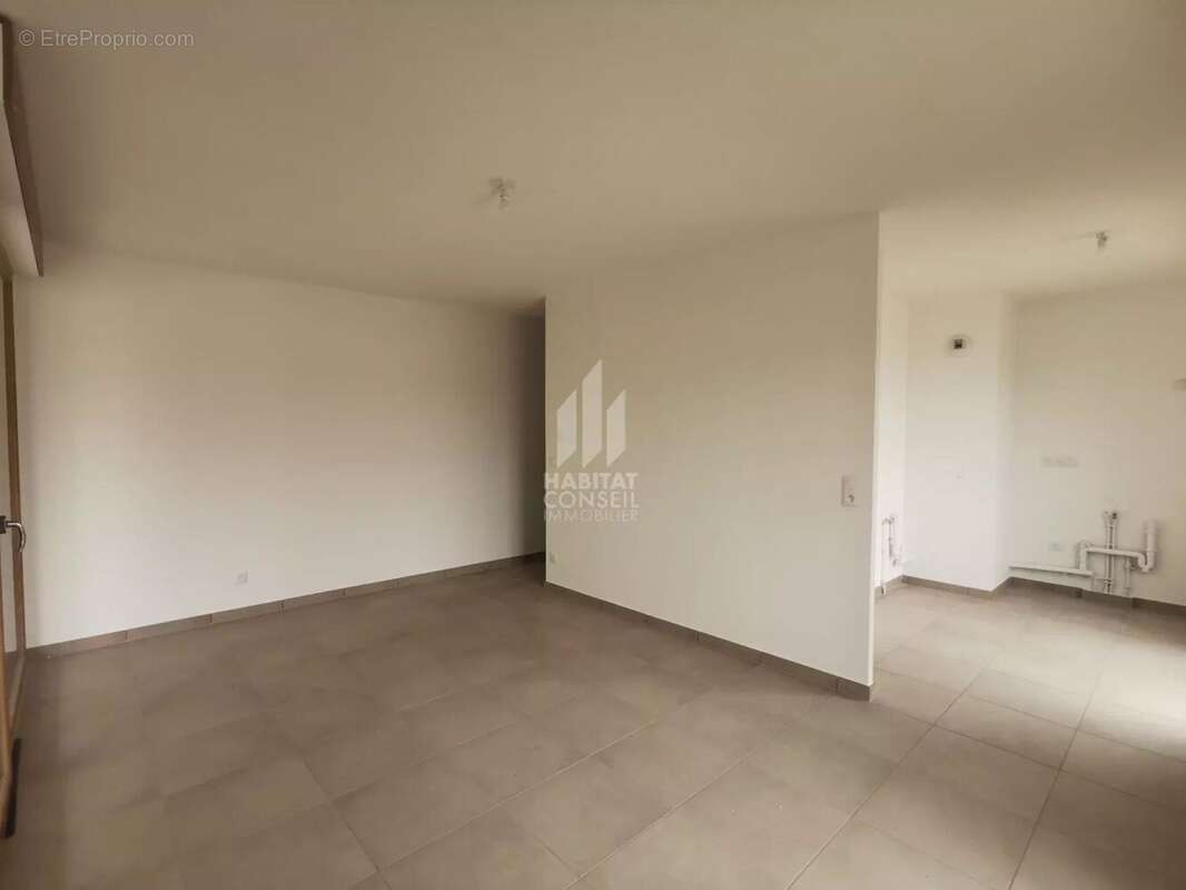 Appartement à LE PONT-DE-CLAIX