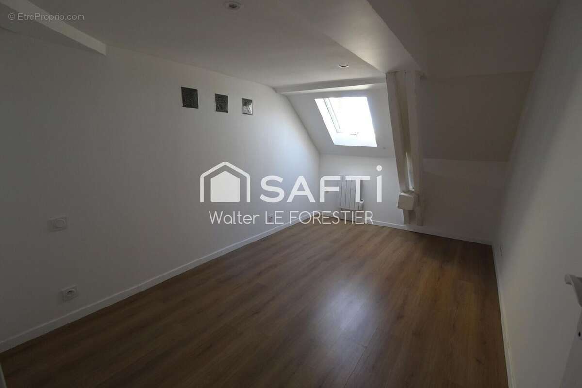 Photo 3 - Appartement à SAINT-LOUIS-DE-MONTFERRAND