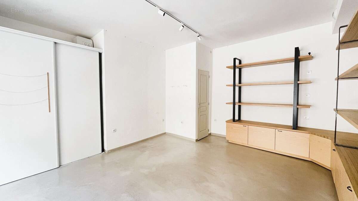 Commerce 25 m² à Montpellier  - photo 4
