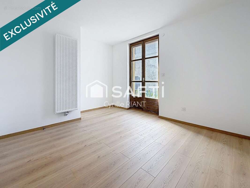 Photo 4 - Appartement à RENAGE