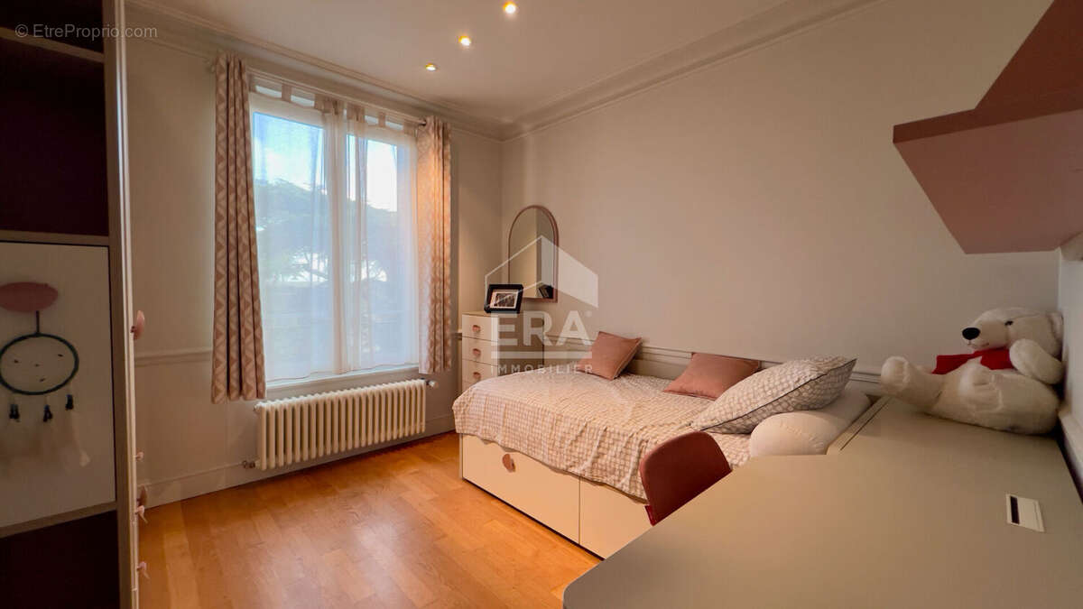 Maison à ATHIS-MONS