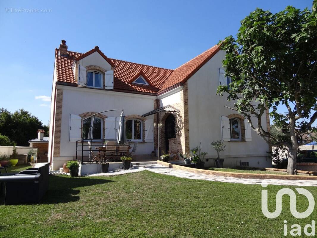 Photo 1 - Maison à EVRY-GREGY-SUR-YERRE