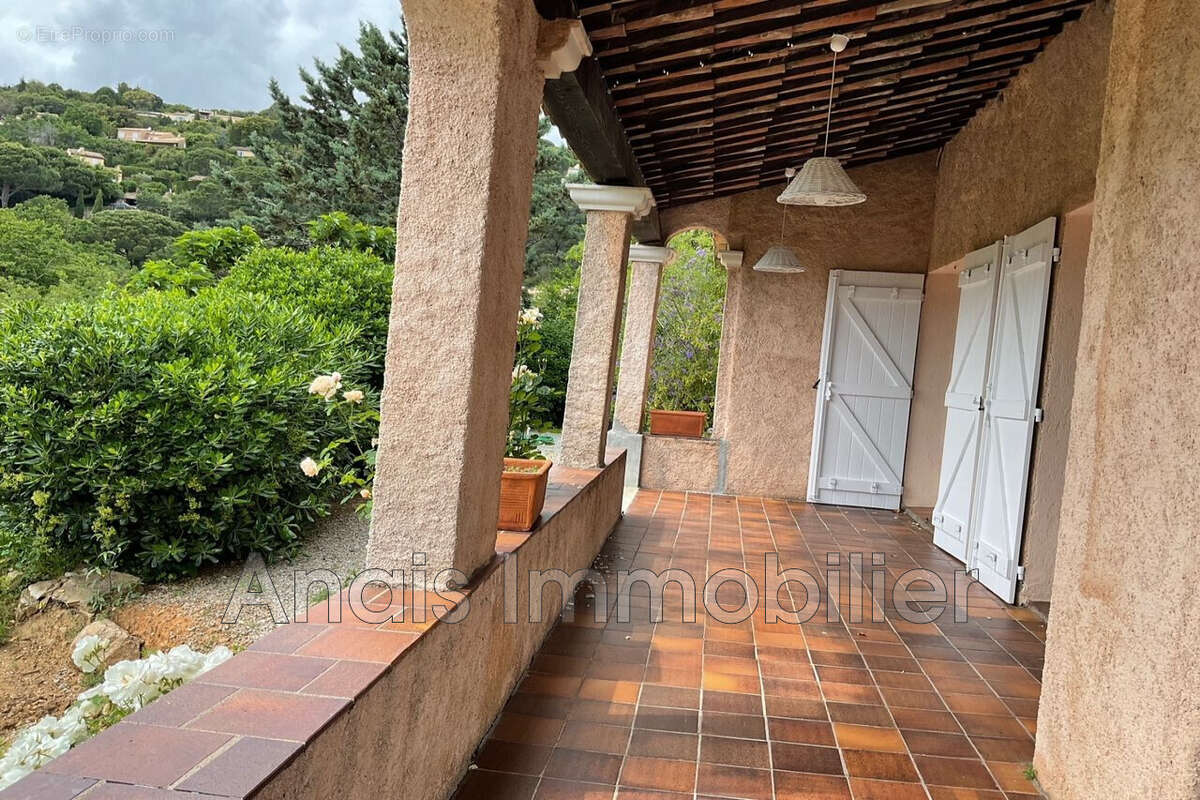 Maison à GRIMAUD