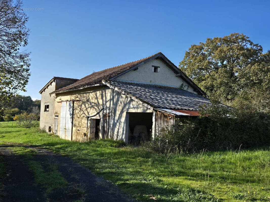 Maison à VILLAMBLARD
