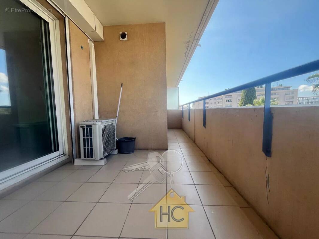 Appartement à CANNES
