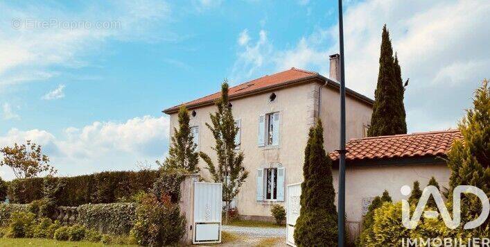 Photo 1 - Maison à BELUS