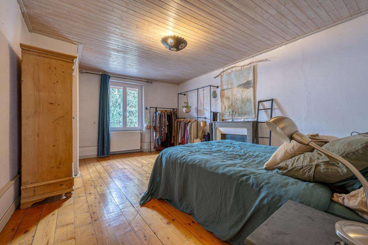 Maison 190 m² à Frangy  - photo 6