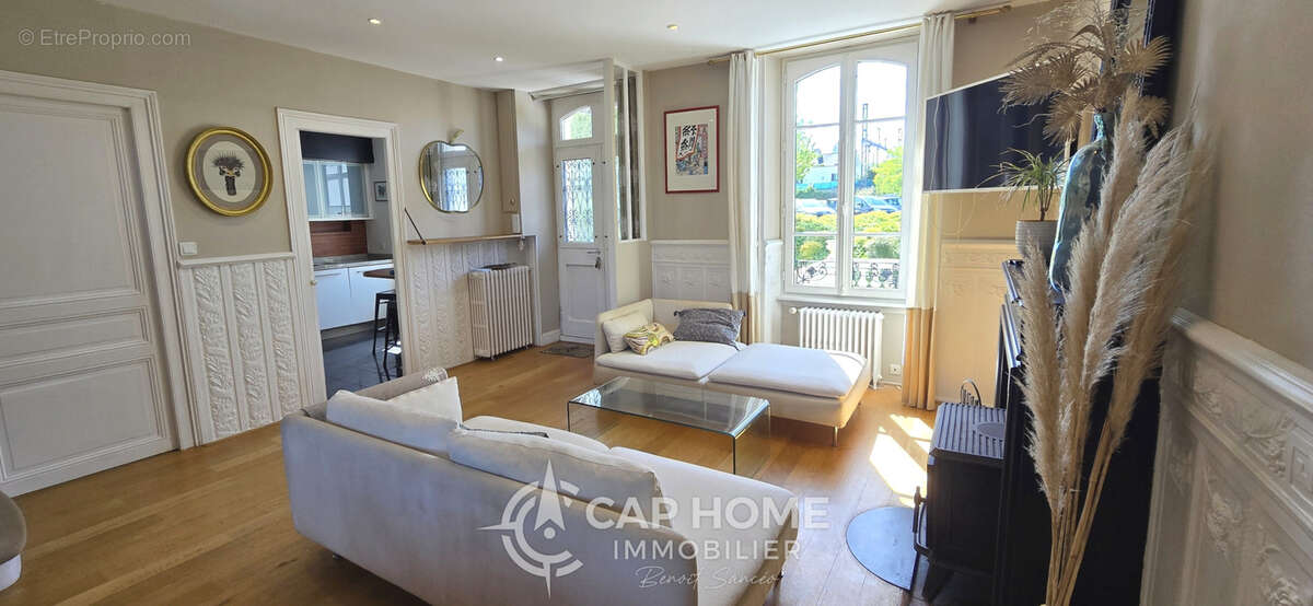 Maison à QUIMPERLE