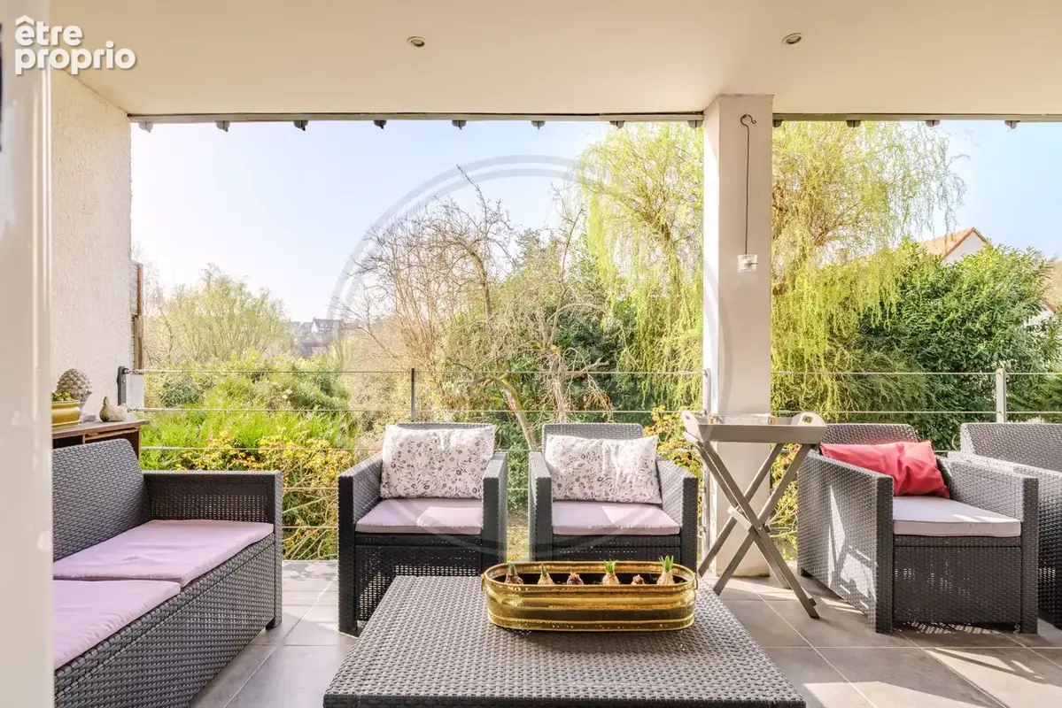 Maison familiale Verneuil Sur Seine 11 pièces 270 m2 - photo 9