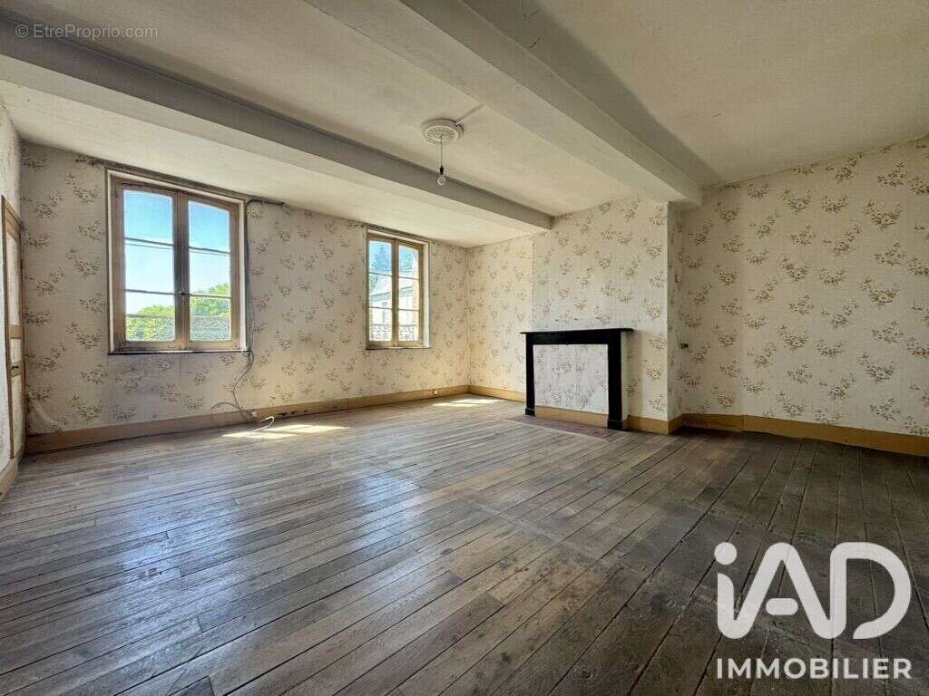 Maison 143 m² à Vouziers  - photo 4