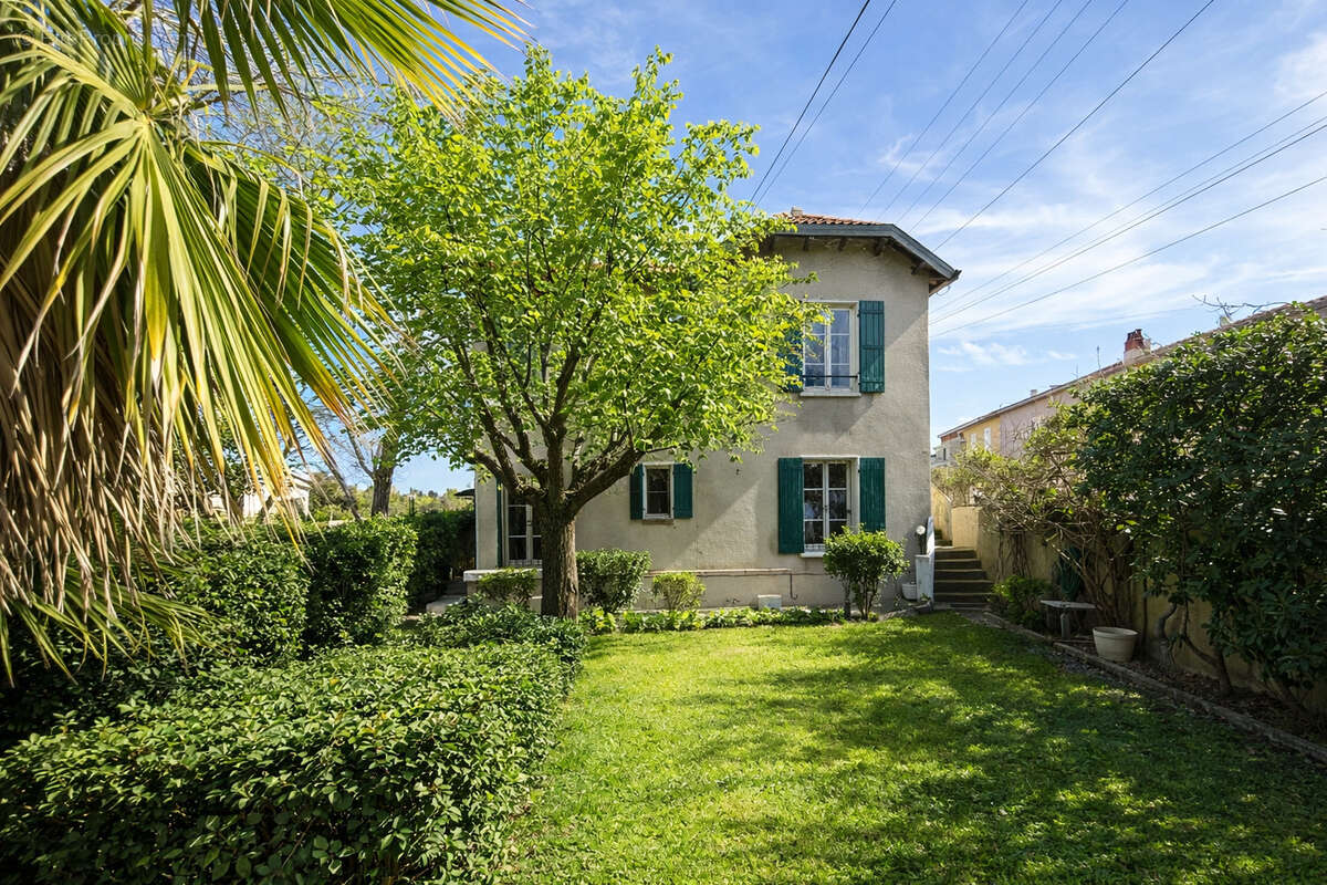 Maison à MARSEILLE-12E