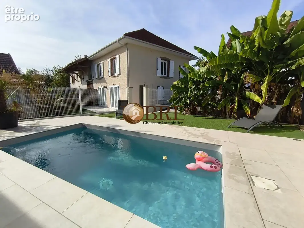 côté piscine