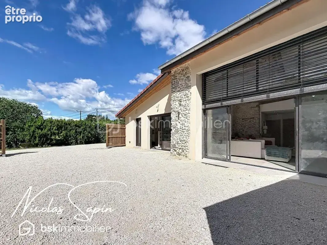 Maison entièrement rénovée de 167m2 - photo 10