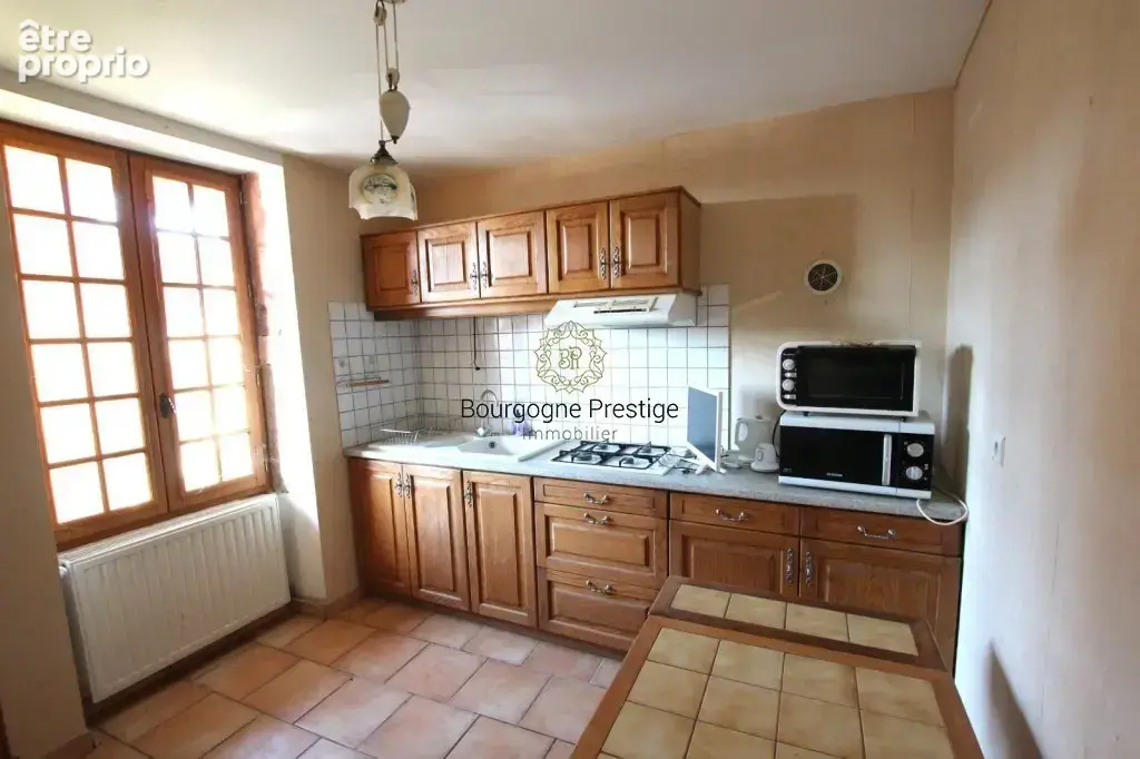 Ensemble immobilier en pierre a renover d'une surface utile de 585 m²* terrain 1800 m² - photo 10