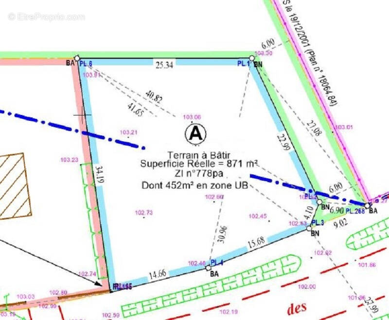 Terrain à PARCAY-MESLAY