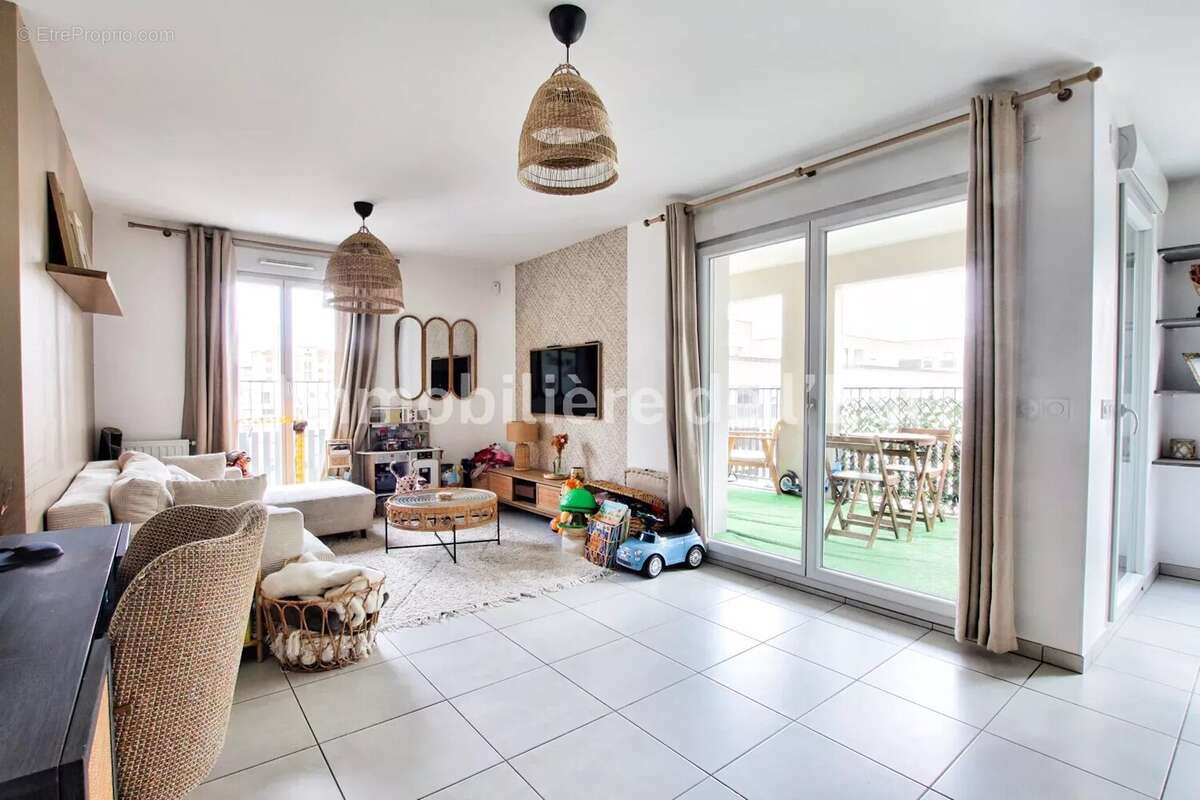 Appartement à LYON-8E