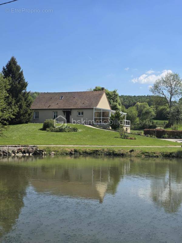 Maison à LE MERLERAULT