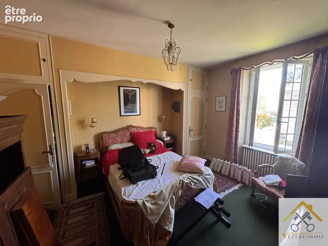 Maison en pierres à Varetz - photo 9