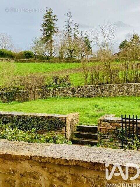 Photo 2 - Maison à LA VINEUSE