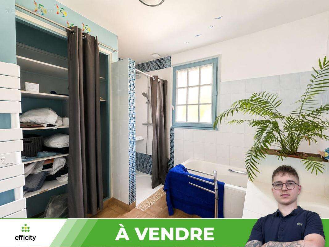 Maison 143 m² à Descartes  - photo 5