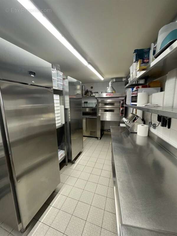 Commerce à SAINT-SAVIN