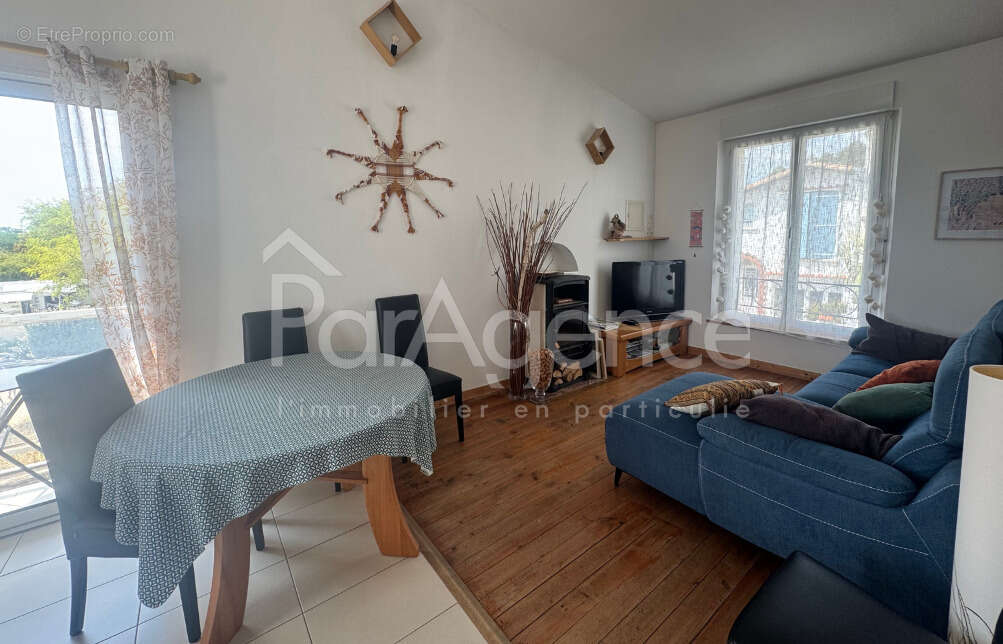 Maison à SAINT-GEORGES-DE-DIDONNE