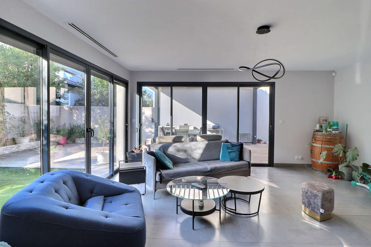 Maison à SAINT-AUNES