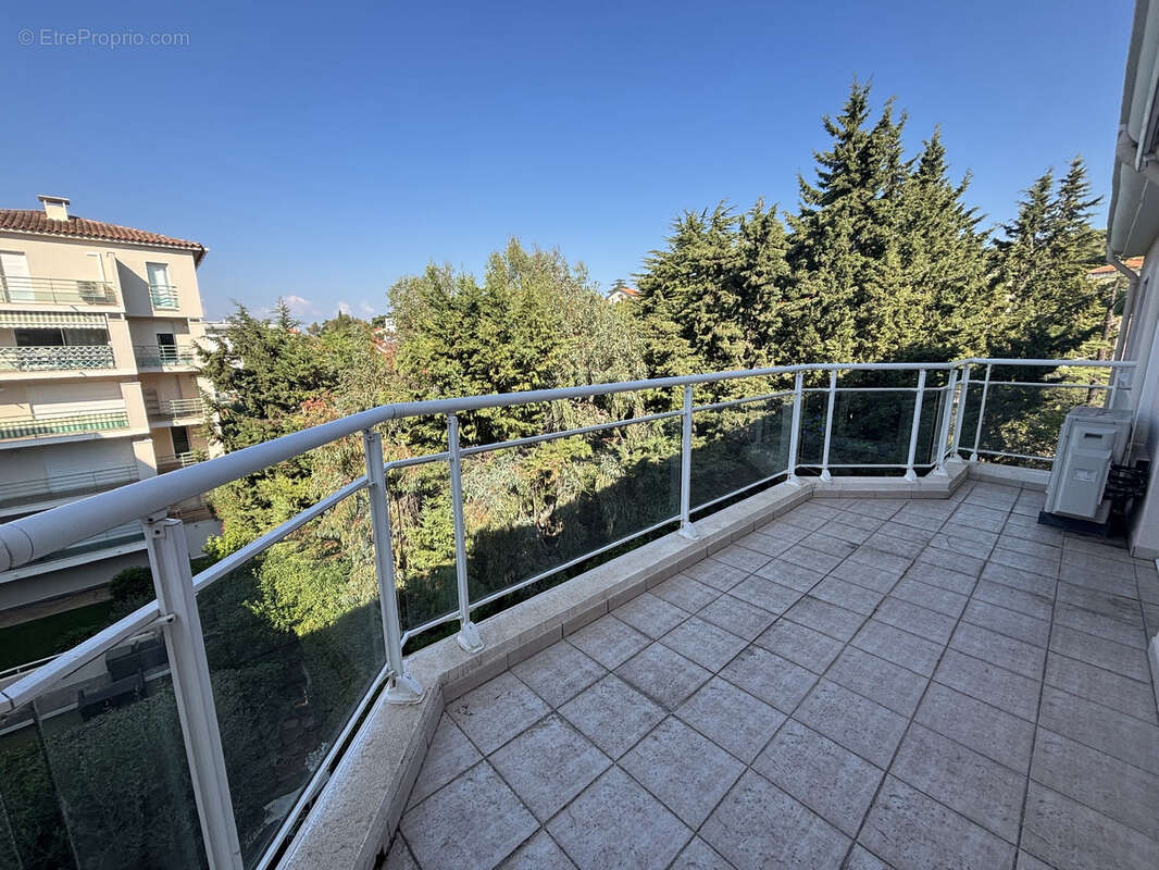 Appartement à SAINT-RAPHAEL