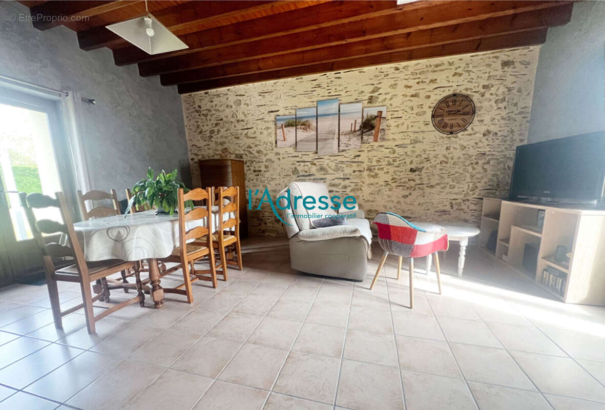 Maison à ERBRAY