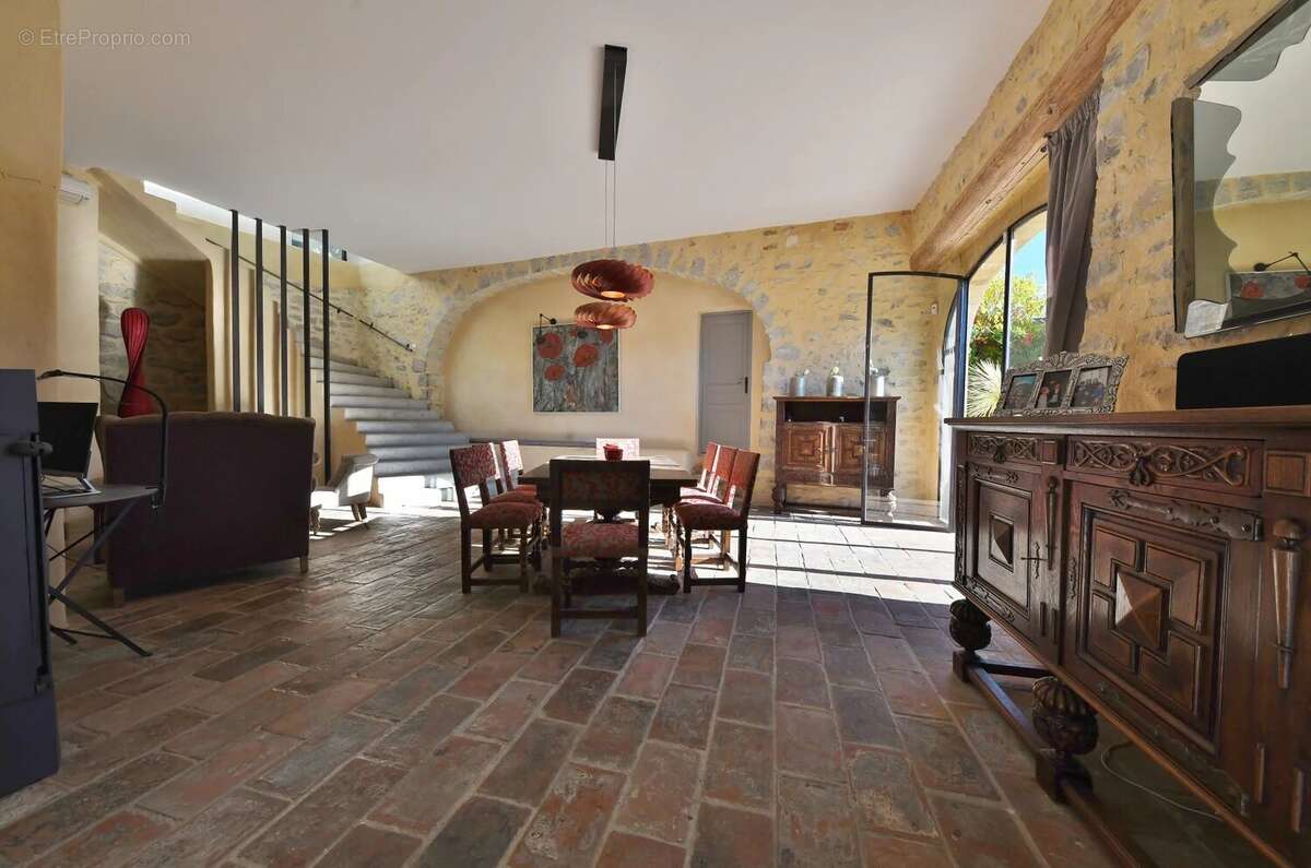 Maison à UZES