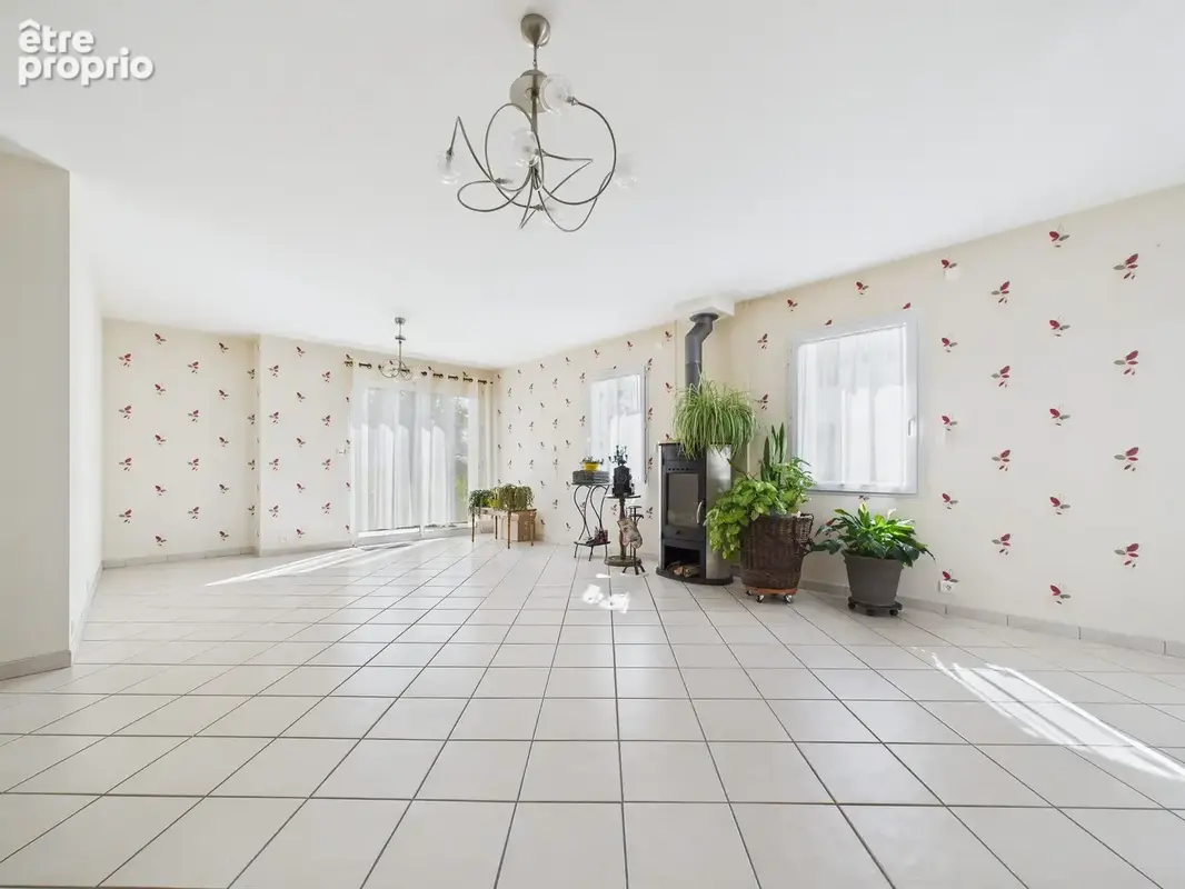 Maison 8 pièces 205 m² à vendre à Thouare-Sur-Loire (44470) - photo 6