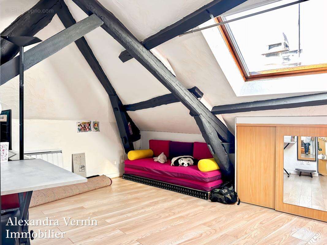 Appartement de charme 2 chambres hypercentre Saint-Germain-en-Laye - photo 7