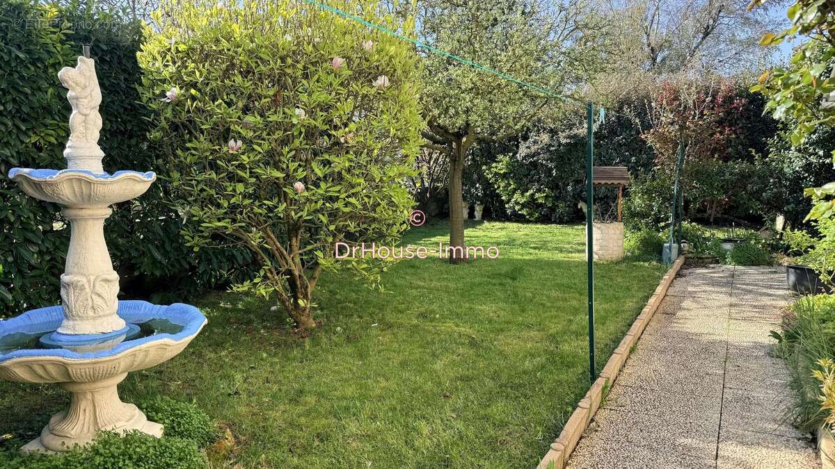 Maison 146 m² à Niort  - photo 16