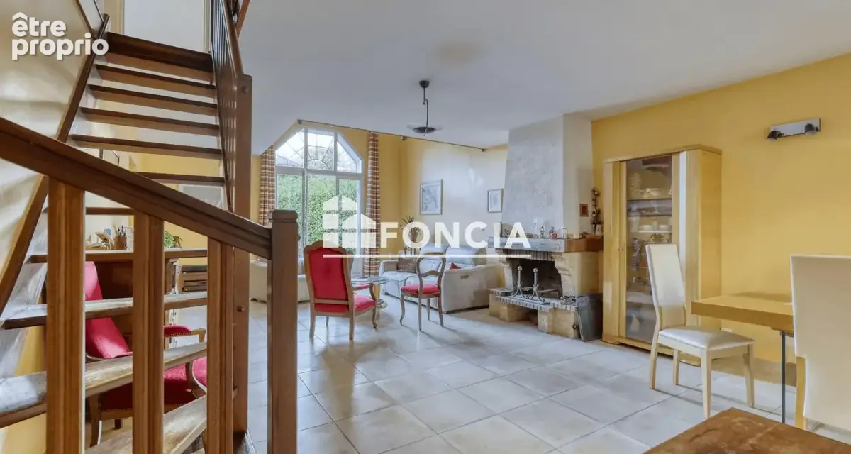 Maison familiale en parfait etat en bordure de la coulee verte - photo 4