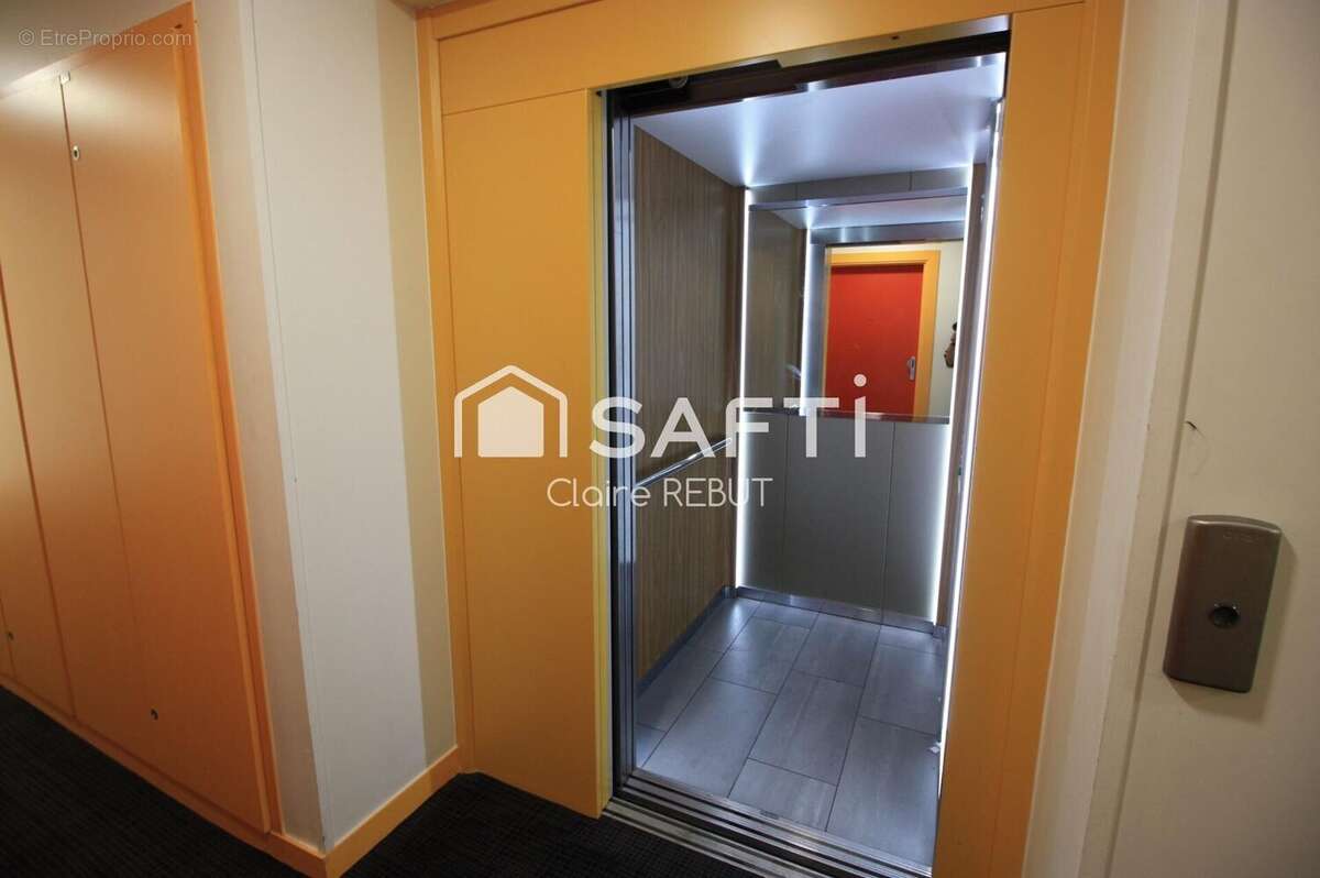 Photo 5 - Appartement à LIVRY-GARGAN