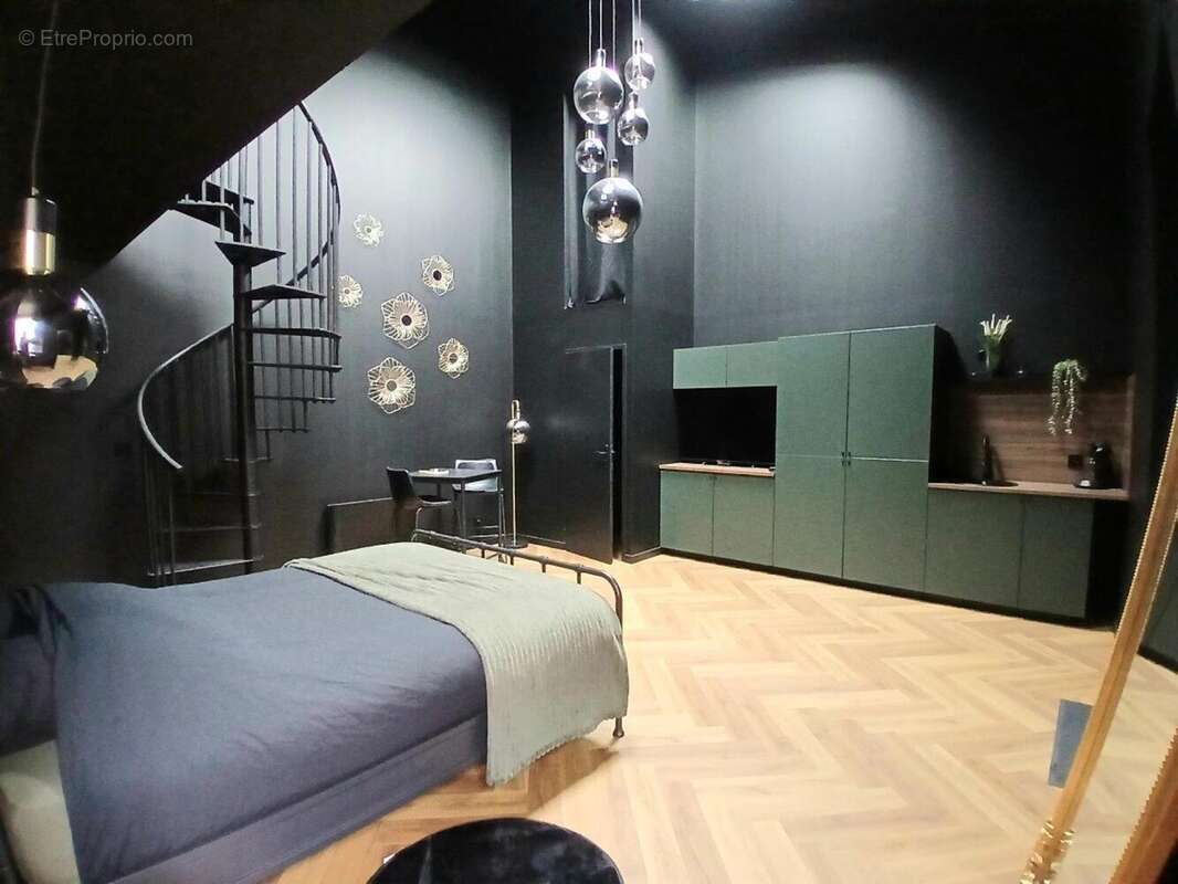 Photo 2 - Maison à REIMS