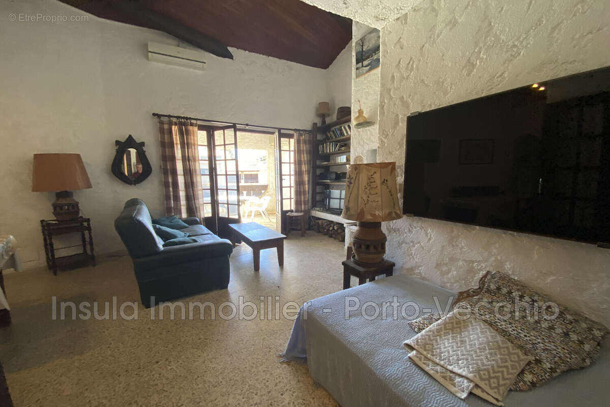 Appartement à LECCI