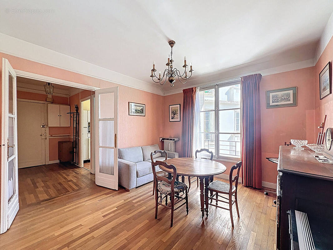 Appartement à PARIS-13E