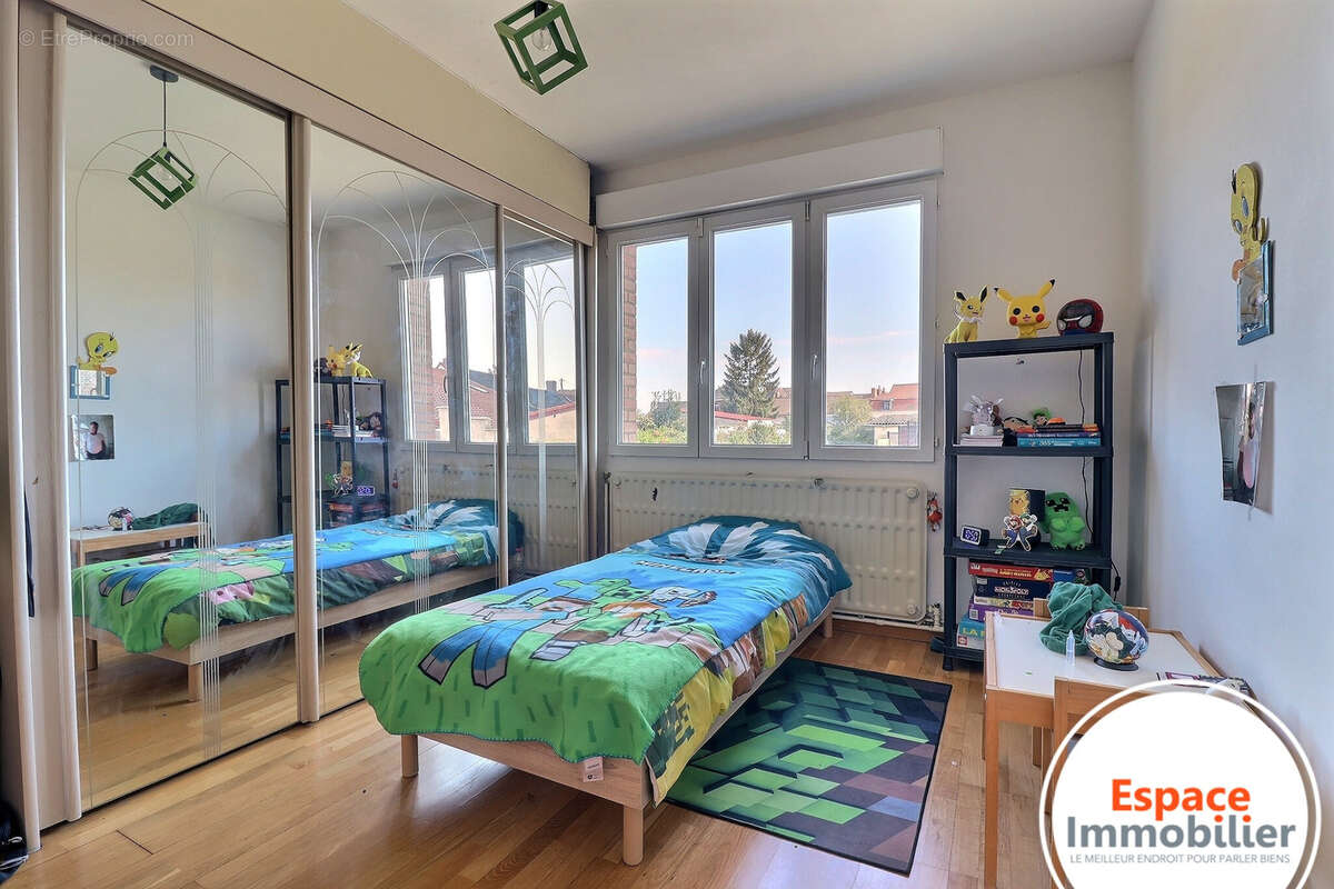 Maison à NEUVILLE-SUR-ESCAUT