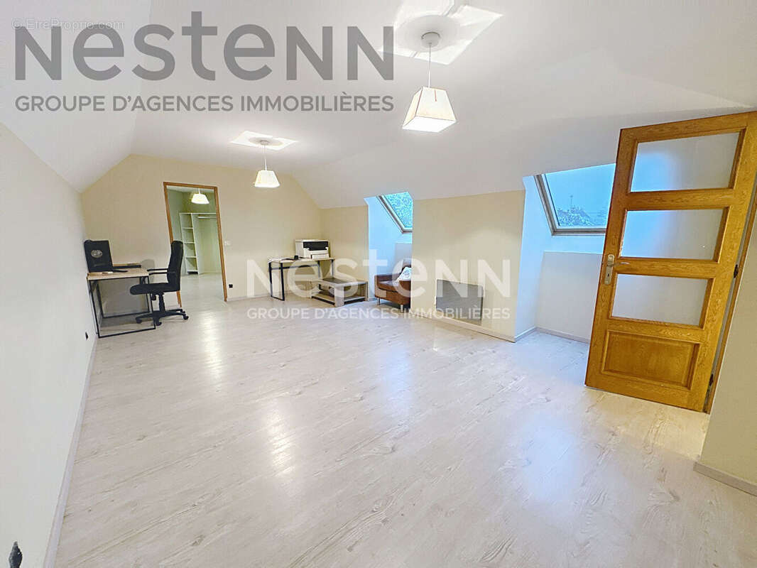La Chaussée-Saint-Victor / magnifique maison contemporaine de 235 m² à découvrir ! - photo 17