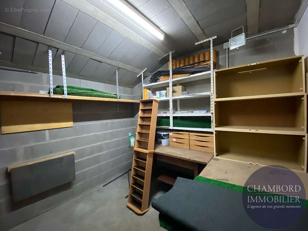 Maison à SAINT-SULPICE-DE-POMMERAY