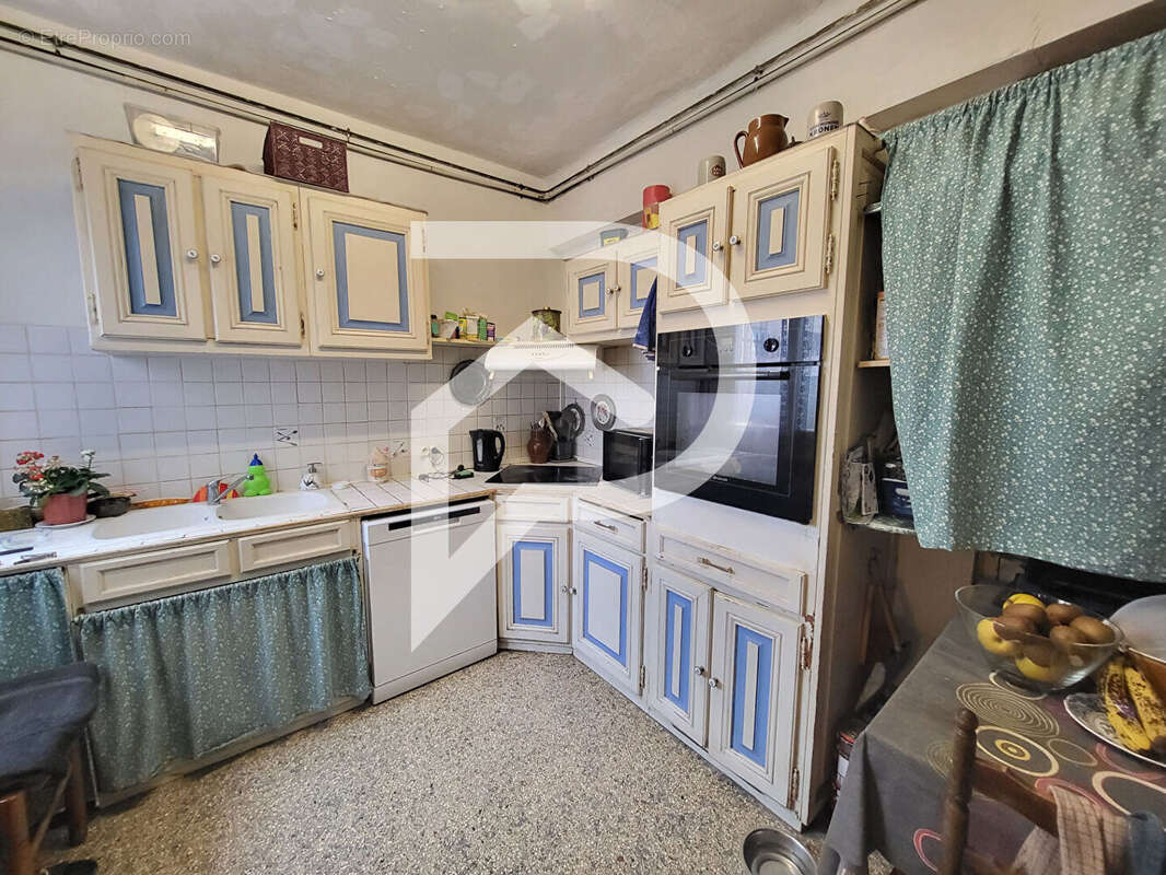 Maison à SAINTE-SAVINE