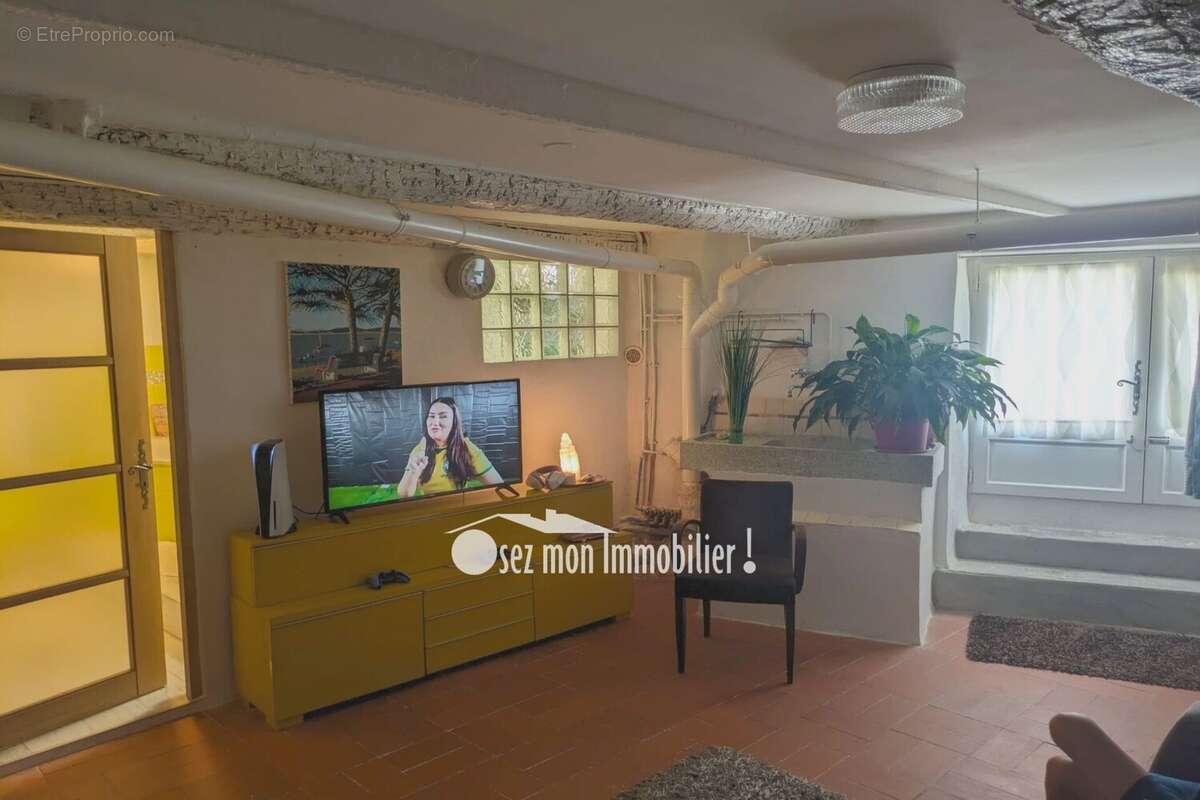 Maison 149 m² à Bages  - photo 9